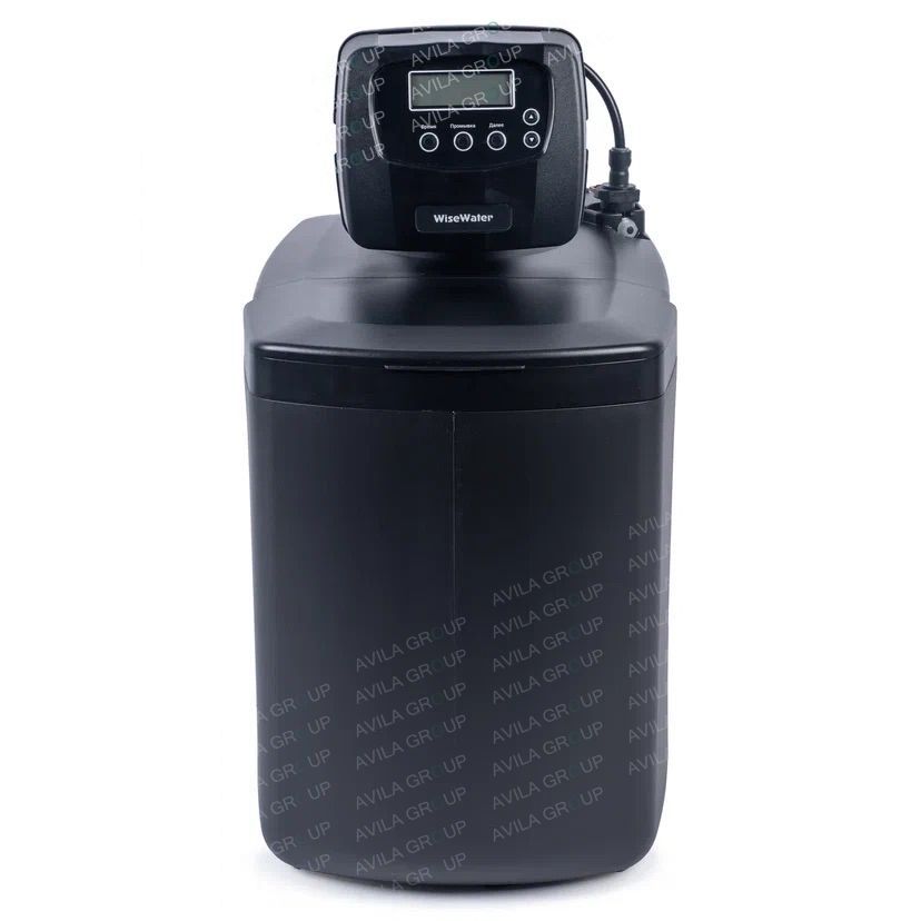 Кабинетный фильтр AquaSmart USA с блоком управления Clack на 1500л/ч. Надежный компактный фильтр комплексной очистки воды для дома и квартиры.